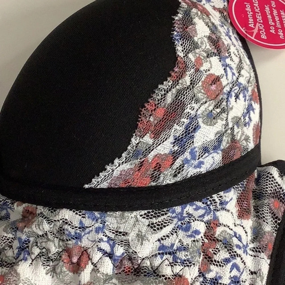 Massam Black and White Floral Lace Padded Bra Made in Brazil New with Tags - Picture 2 of 8